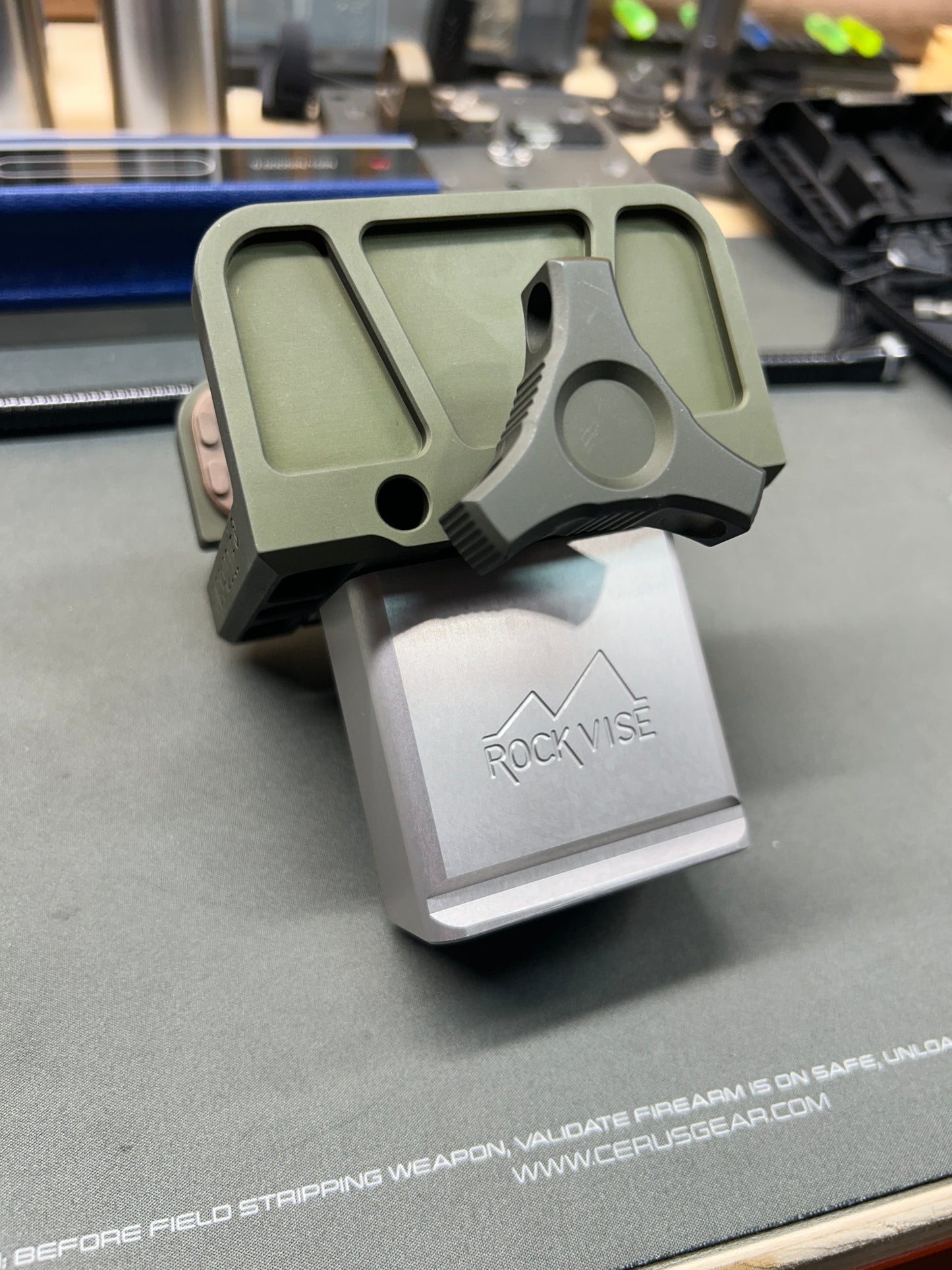 HOG Saddle Vise Adapter - Coming Soon